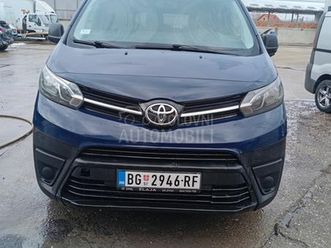 toyota proace verso