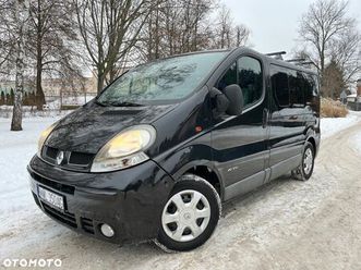 renault trafic passenger authentique
