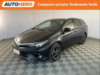 auris touring sports 1.8 hybrid style