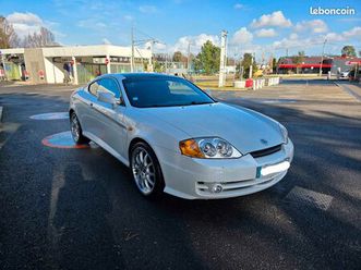 hyundai coupé tuscani