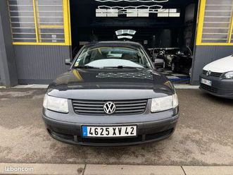 passat b5 vr5 2.3 i 150cv sportline 1 ere main