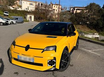 renault 5 e-tech iconic 150ch 52kwh attelage