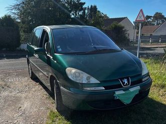 voiture peugeot 807