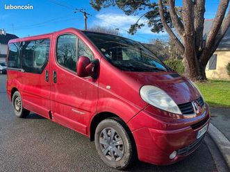 trafic passenger 2.5 dci 145