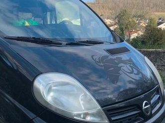 nissan primastar 2l chaîne 186000kms urgent