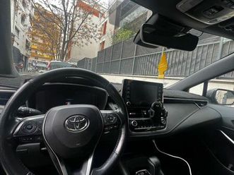 voiture toyota corolla break