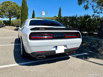 dodge challenger 6,4 v8 hurst