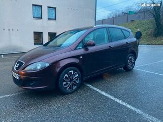 seat altea xl 2.0tdi 140, climatisation auto, régulateur de vitesse, carplay, bluetooth, gps, allumage feux auto, barres de toit