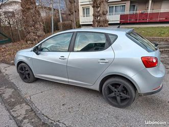 je vends ma seat ibiza sc 1.6 tdi 90 ch de 2010 avec 170 000 km au compteur