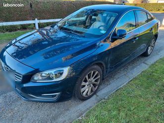 volvo s60 d4 181ch berline bleu foncé