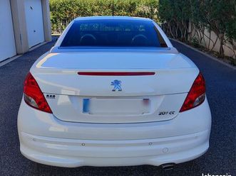 peugeot 207 cc 1.6 hdi112 fap feline