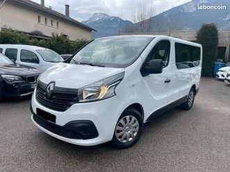 394 euros ttc par mois : profitez des soldes chez transac'autos trafic 9 places 14991 euros ht - 0 frais de dossier