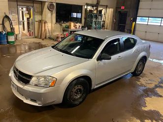 2010 dodge avenger sxt