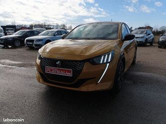 peugeot 208 gt line s&s 1.2 100 ch 5 cv eat8 klms 12000 première main prix 14 490