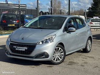 peugeot 208 1.2 allure 82ch bvm5 5p 61565 kms