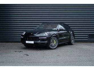 porsche cayenne turbo s e-hybrid coupé (my23)