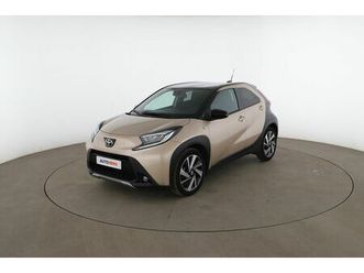 toyota aygo x 1.0 vvt-i collection s-cvt