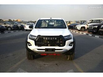 toyota hilux gr sport v6 rally edition