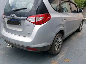 jac j6 7 lugares 2.0 16v 5p mec. 2014