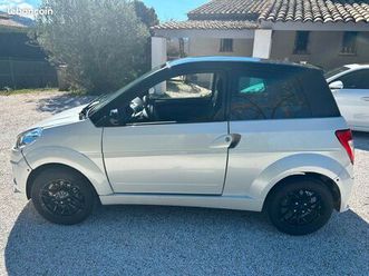 voiture sans permis 4 place