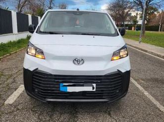 toyota - proace van
