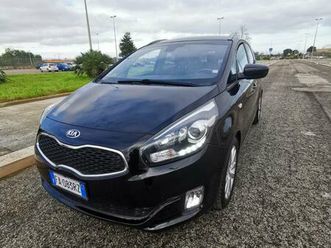 carens carens 1.7 crdi 136 cv auto class 2015