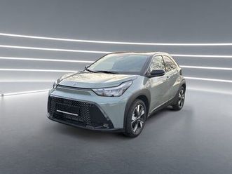 toyota aygo x 1.5 l teamplayer sitz- und lenkradheizung