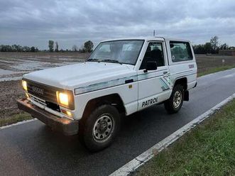 patrol gr 3.3 td tr autocarro