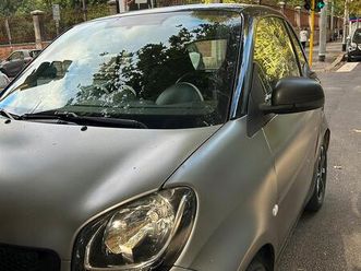 smart fortwo benzina manuale