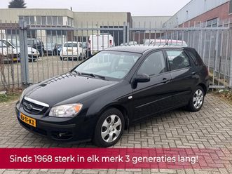 kia cerato - 2.0-16v ex 5 deurs airco ecc l cruise l elek pakket goed onderhouden