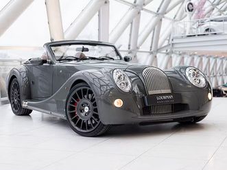 morgan-aero-8-48i-v8-performance-pack-part-box-weave-sports-grey