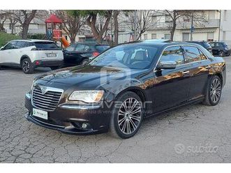 lancia thema 3.0 v6 multijet ii 239 cv executive