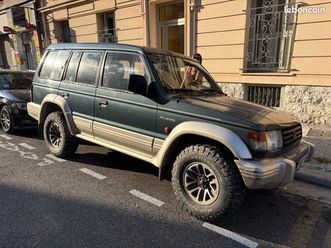 mitsubishi pajero long 7 places