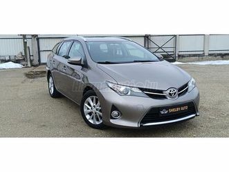 toyota auris touring sports 1.4 d-4d active