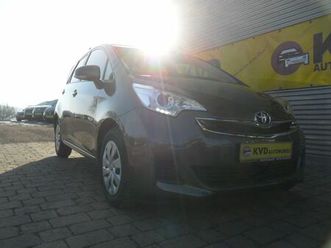 toyota verso-s life automatic