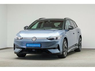 volkswagen id.7, id.7 tourer pro*black-style*wärmepumpe*iq.light*ahk*kamera*pdc*shz