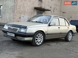 opel ascona 1988