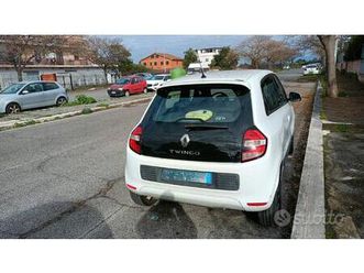 renault twingo (roma)