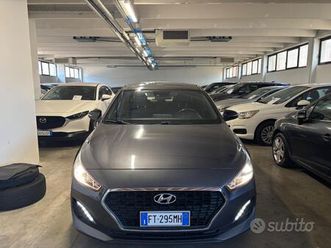 hyundai i30 1.6 crdi 110cv style