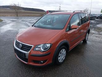 volkswagen touran cross