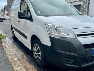 citroën berlingo utilitaire 2017 – 3 places – diesel – ct ok