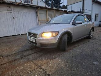 volvo c30 1.8 summum friss műszaki!