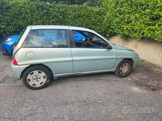 lancia y 1.2i cat ls