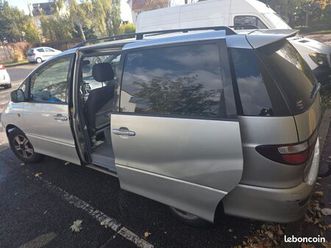 toyota previa automatique essence