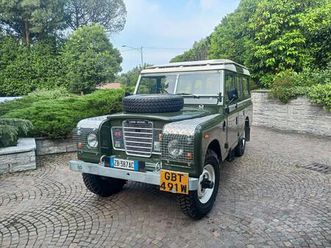 land rover defender serie iii passo 109 anno 1980