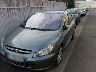 vends 307 hdi 2l 136 ch avec 350.000km