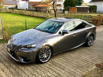 lexus is 300 300h luxury 2.5 hybrid scheckheft navi