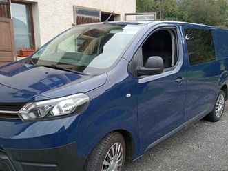 toyota proace long 6 places cabine approfondie