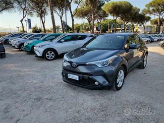 toyota c-hr 1.8hybr. e-cvt clima,navi,telecamera