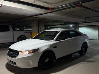 ford taurus police interceptor 3.7 awd